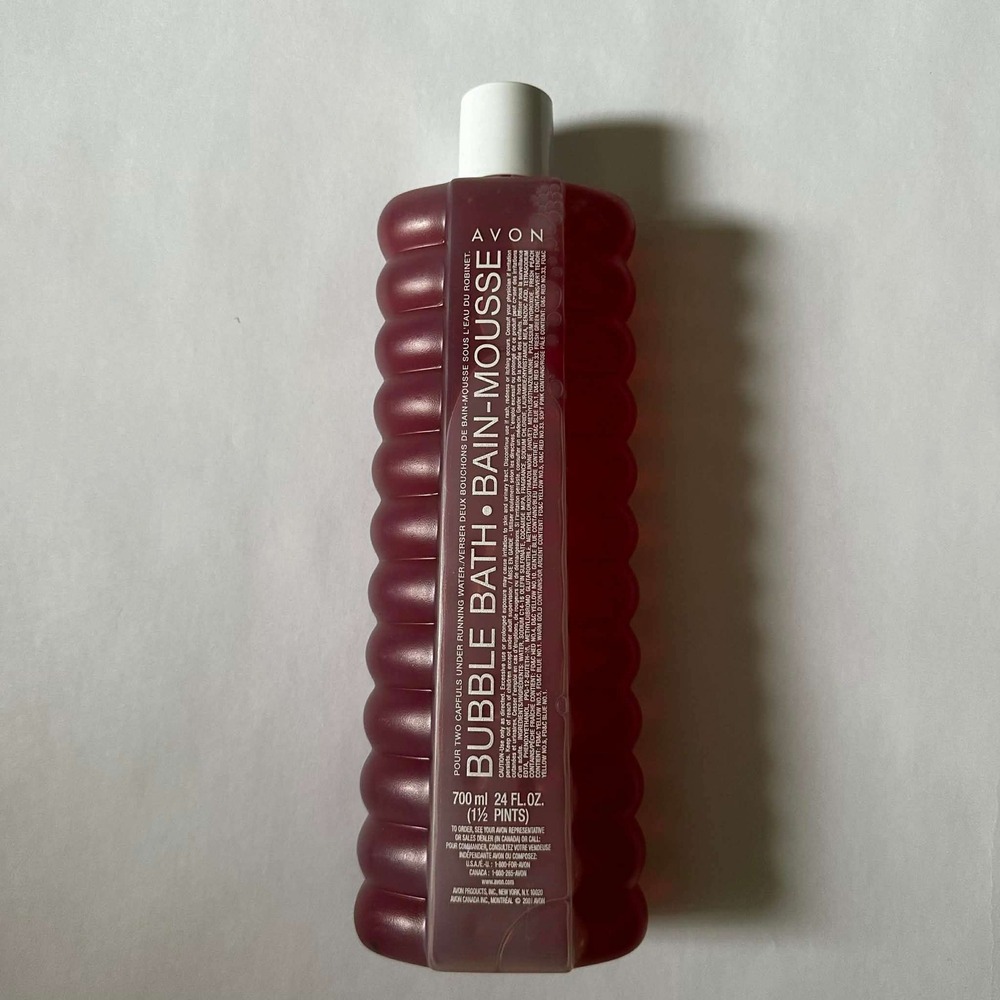 Vintage 2001 Avon Bubble Bath Bain-Mousse 24 fl oz Ribbed Bottle Red Liquid NEW